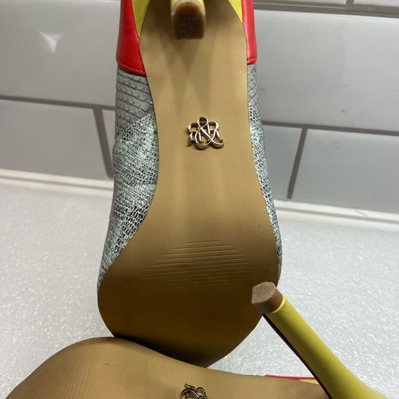 Rock Republic Multi-Colored Heels .. LIKE NEW! SIZE7.5 - Picture 4 of 7